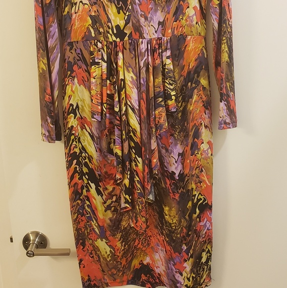 Dress - Picture 2 of 2